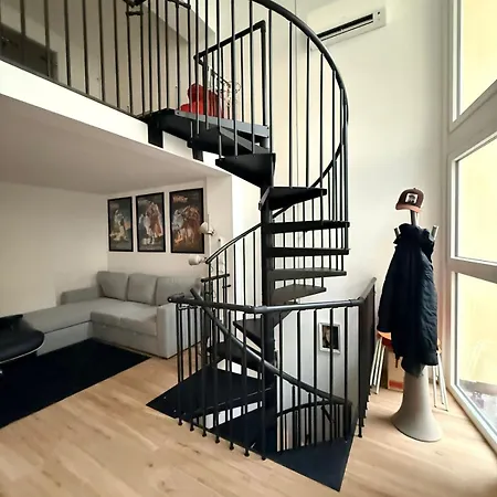 Apartamento Loft Con Giardino Privato A