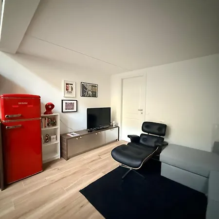 Loft Con Giardino Privato A Apartamento *