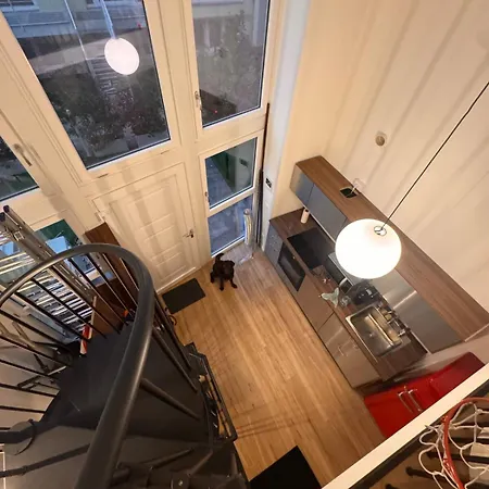 Apartamento Loft Con Giardino Privato A Milán