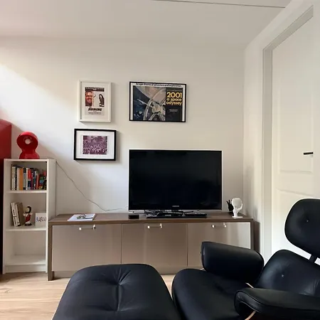 Loft Con Giardino Privato A *